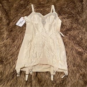 Vintage Shapewear - Lingerie - Corset - Garter Belt